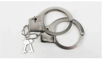 [BB008] BDSM กุญแจมือโลหะ - Image 2